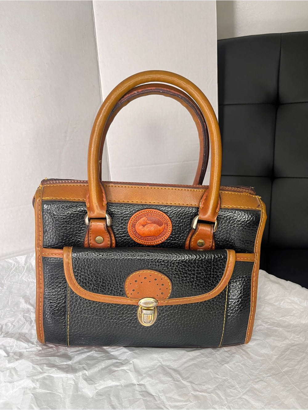 vintage Dooney & Bourke satchel Gently used